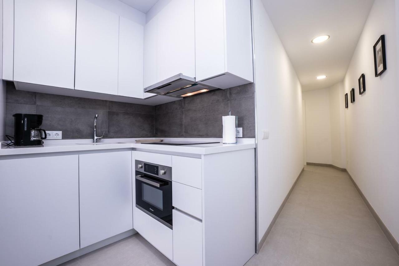Apartamentos Mombasa 2 Planta ネルハ エクステリア 写真