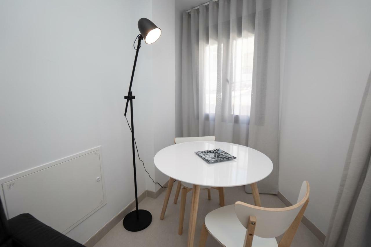 Apartamentos Mombasa 2 Planta ネルハ エクステリア 写真